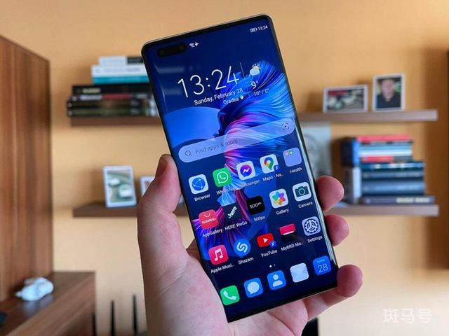 华为Mate40 Pro最新售价确认(mate40pro上市时间及价格)(图3) 华为Mate40 Pro最新售价确认,5G版本一降再降,别等iPhone14了