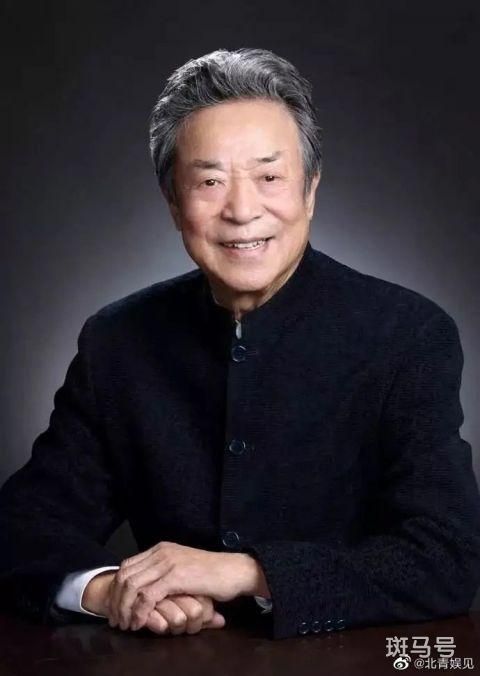 著名男高音歌唱家李光曦去世(其代表作有《祝酒歌》)(图1) 著名男高音歌唱家李光曦去世(其代表作有《祝酒歌》)(图1)