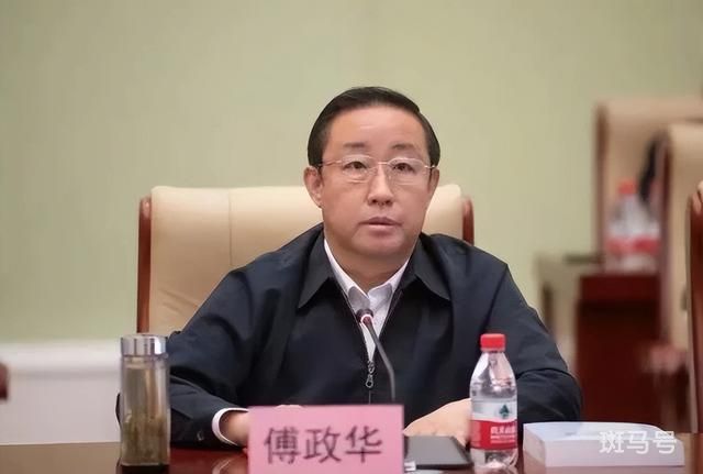 傅政华为何参与孙力军政治团伙?(落马半年后被“双开”)(图1) 傅政华为何参与孙力军政治团伙?(落马半年后被“双开”)(图1)