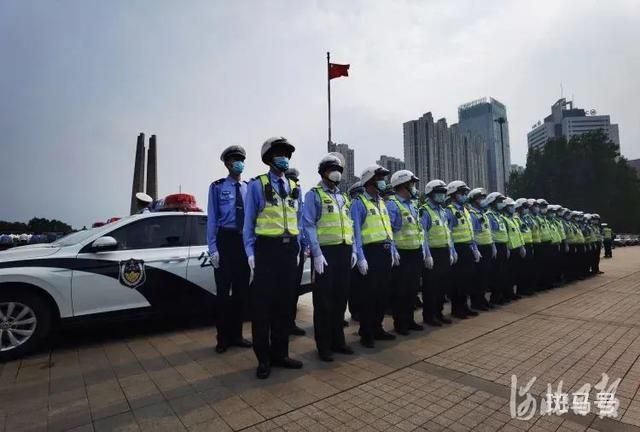 唐山市委书记凌晨检查雷霆风暴行动（一步不能错、一天误不起）(图2)