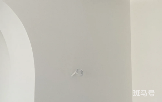 立邦珍珠白会变黄吗1