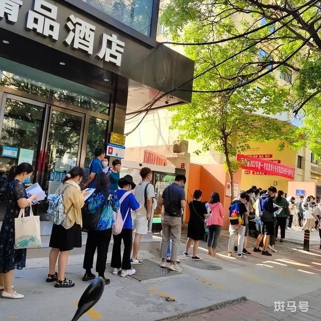 河南省考近20万人弃考 什么情况呢(图2)