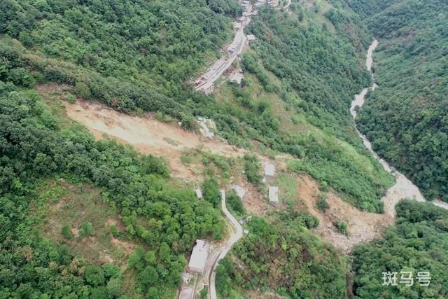 甘肃陇南强降雨致6人遇难(六个县区80个乡镇97031人受灾)(图1) 甘肃陇南强降雨致6人遇难(六个县区80个乡镇97031人受灾)(图1)