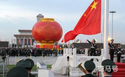 北京天安门升国旗几点才让进广场20223
