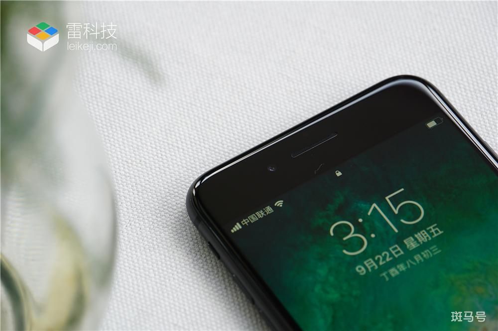 苹果8plus什么时候上市的（iPhone8plus哪年上市的）