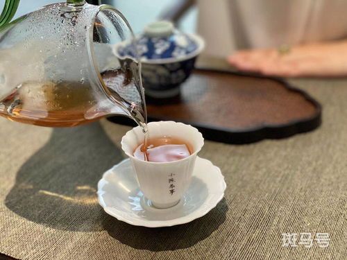 如何品红茶的好坏(红茶怎么分辨好坏图片)